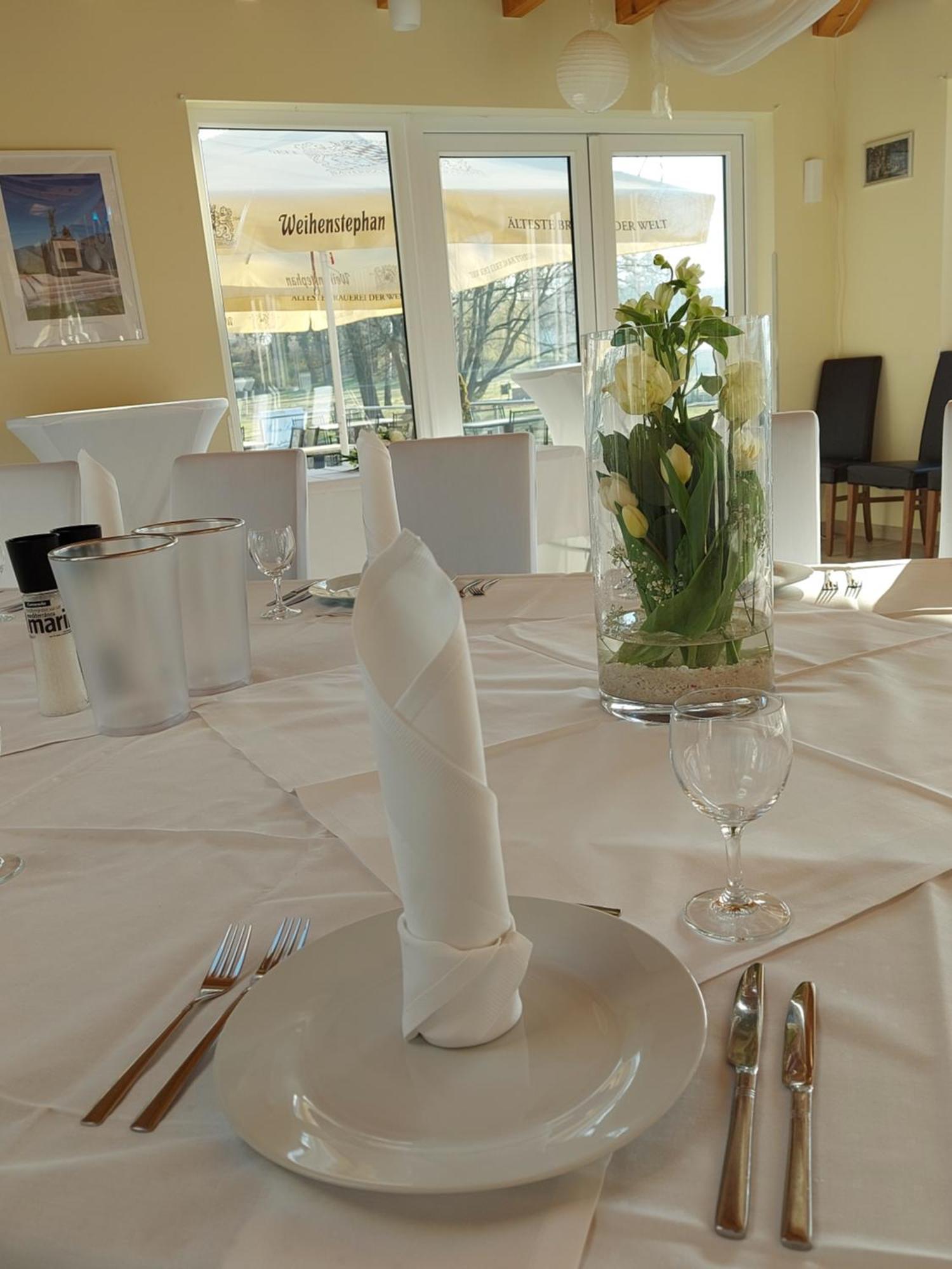 Land-Gut-Hotel- Weisser Schwan Цосен Екстериор снимка
